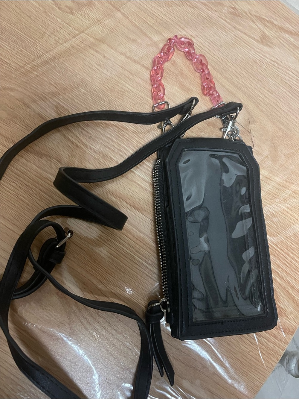 Butterfly Print Black Crossbody Phone Bag with Pink Chain - Picture 11 of 14